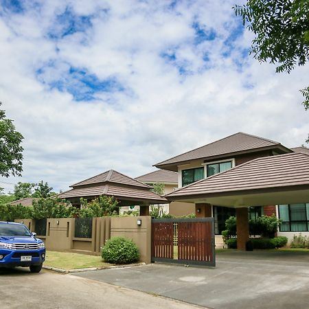 Moin 1617 Luxury Double-Pool Villa Chiang Mai Exterior photo