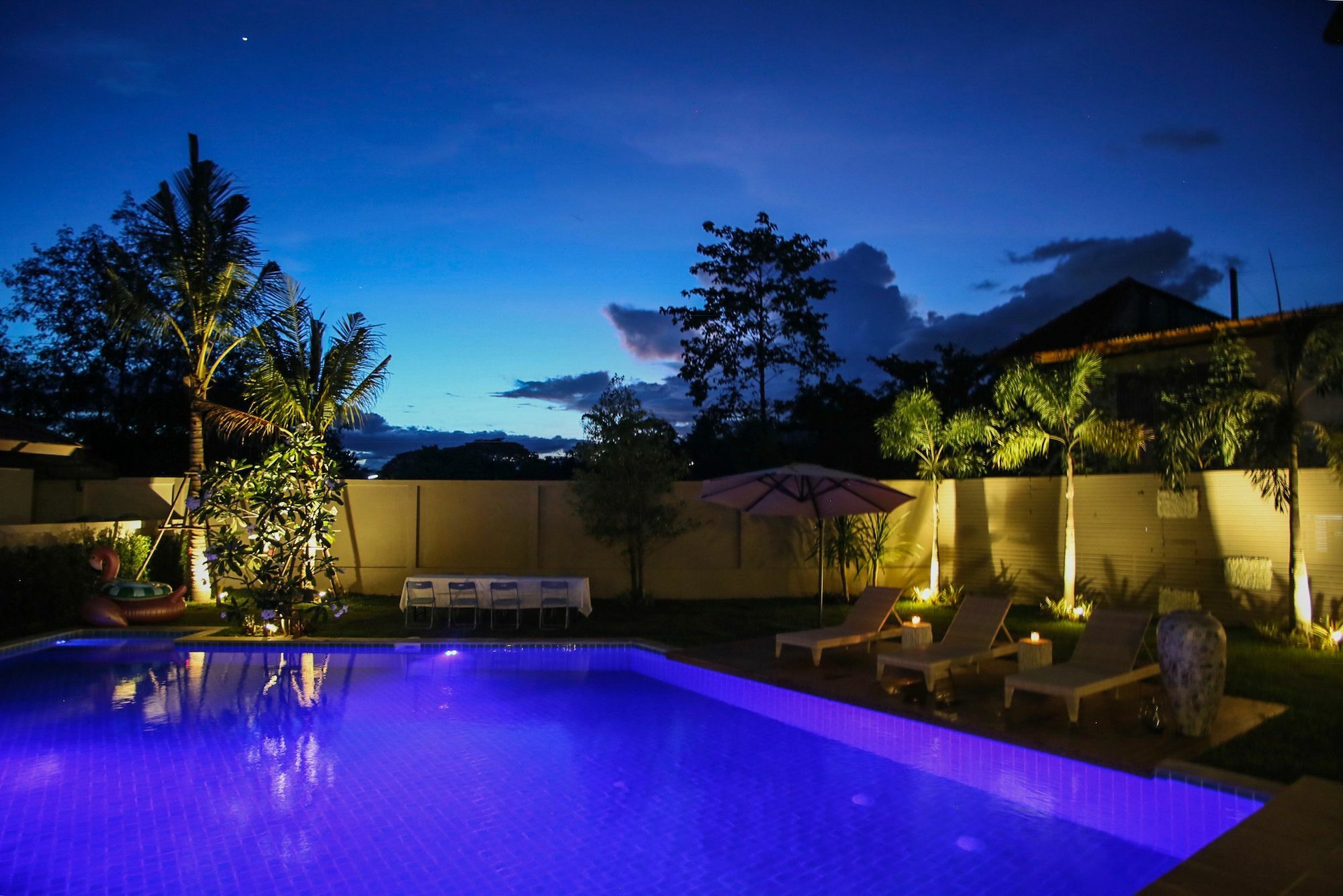 Moin 1617 Luxury Double-Pool Villa Chiang Mai Exterior photo